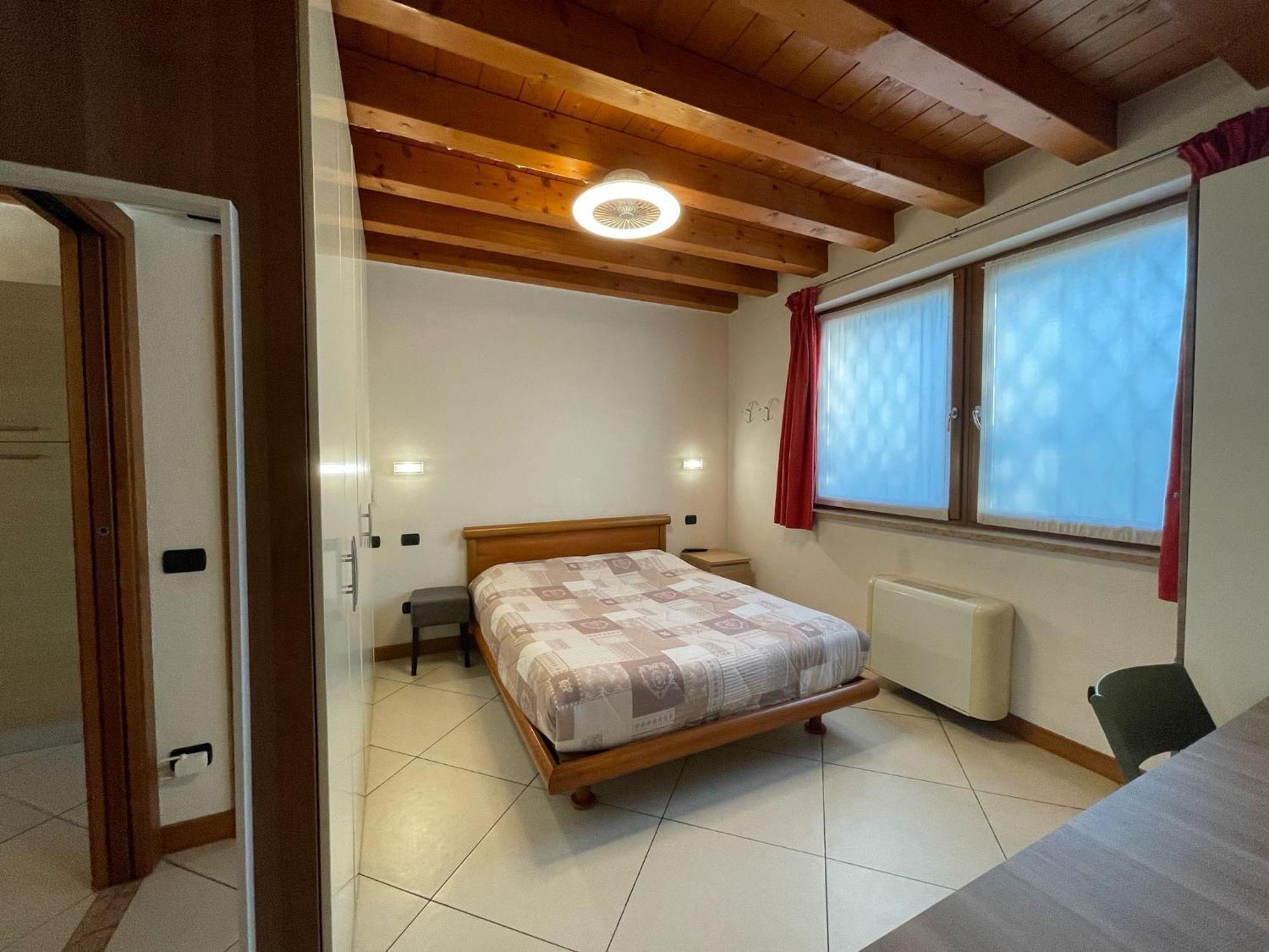 Garda Lake - Appartamenti Castelnuovo del Garda Eksteriør bilde